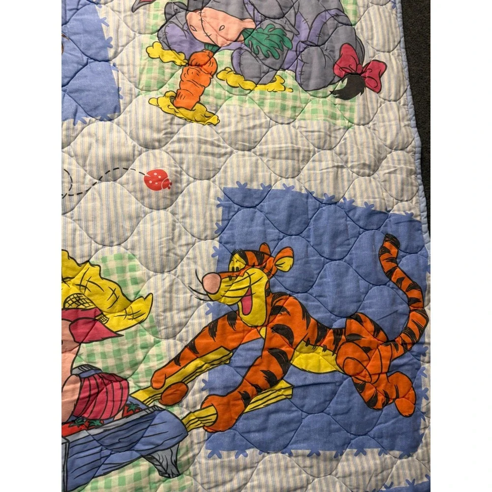 VTG Disney Winnie the Pooh & Friends Garden Theme Baby Toddler Blanket